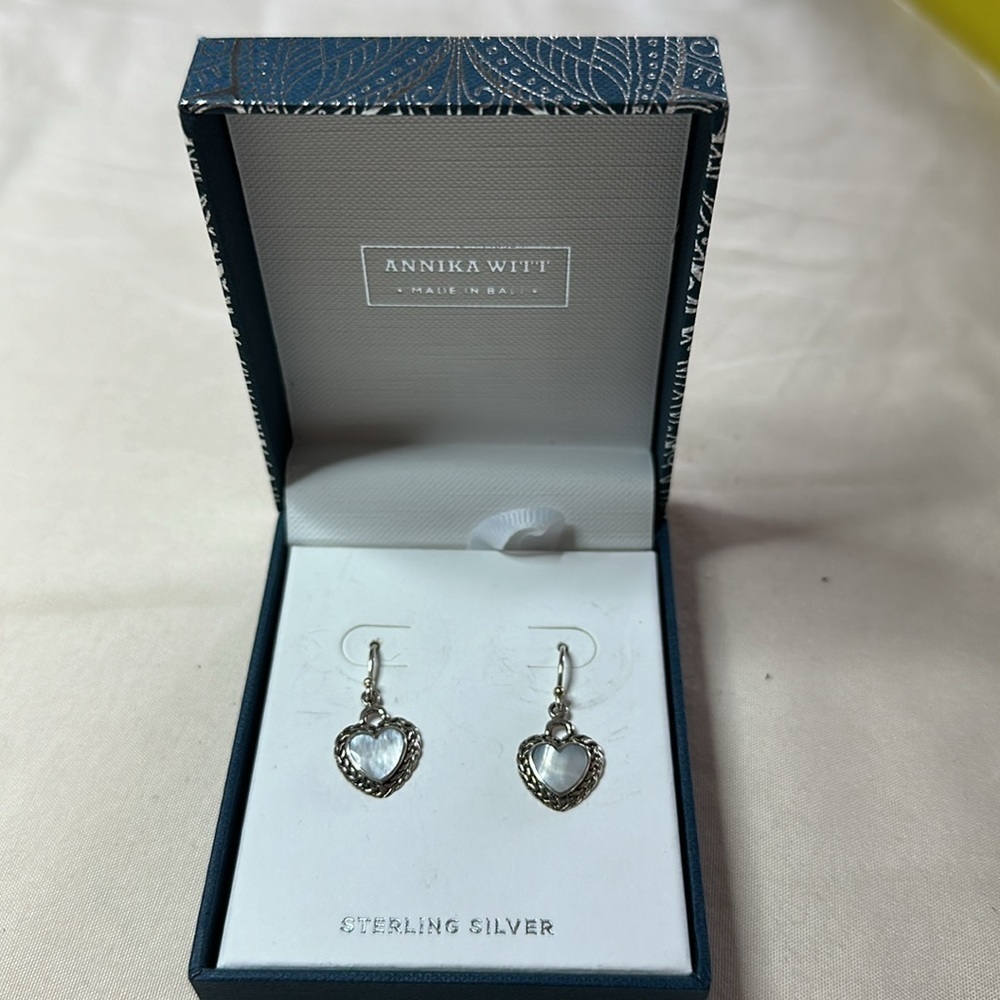 MADE IN BALI MOTHER OF PEARL STERLING SILVER EARRINGS